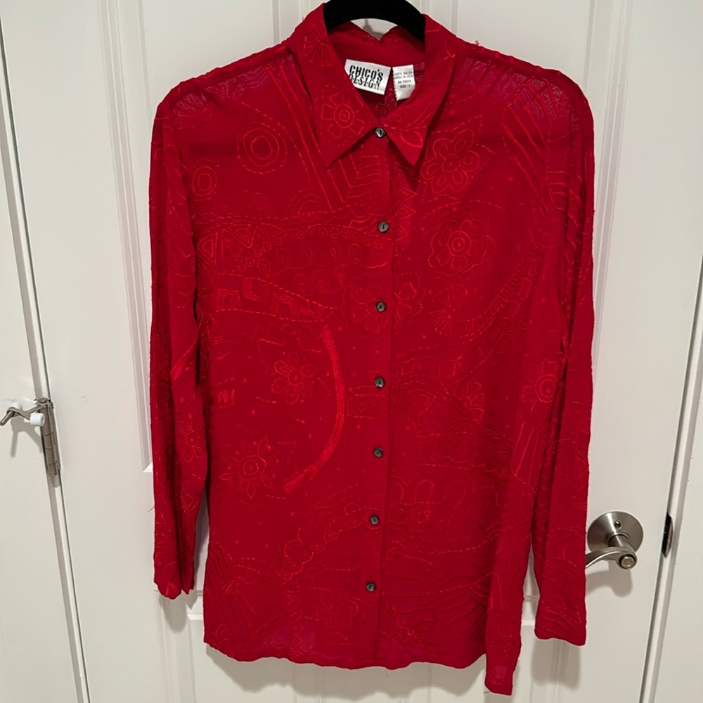 Chico’s Tonal Embroidered Tunic Length Shirt Size 1 NWT